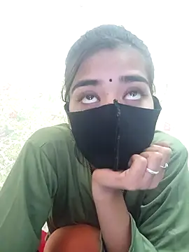 Snapshot of ks536191 chatting on March 1, 4:58 am ks536191 online show from March 1, 4:58 am