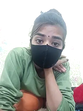 Snapshot of ks536191 chatting on March 1, 8:13 am ks536191 online show from March 1, 8:13 am