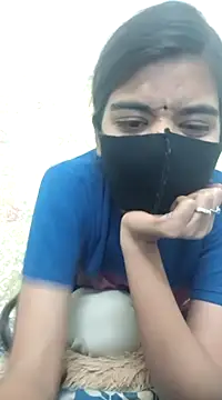 Snapshot of ks536191 chatting on March 10, 8:15 am ks536191 online show from March 10, 8:15 am