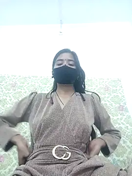 Snapshot of ks536191 chatting on March 18, 8:36 am ks536191 online show from March 18, 8:36 am