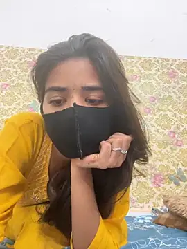 Snapshot of ks536191 chatting on October 18, 5:21 am ks536191 online show from October 18, 5:21 am