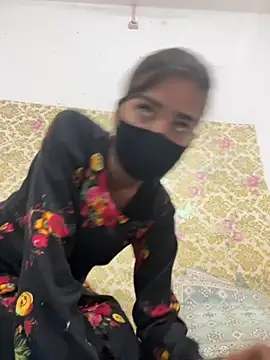 Snapshot of ks536191 chatting on October 27, 5:22 am ks536191 online show from October 27, 5:22 am