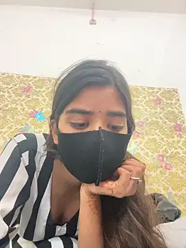 Snapshot of ks536191 chatting on October 30, 5:20 am ks536191 online show from October 30, 5:20 am