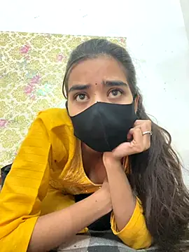 Snapshot of ks536191 chatting on December 1, 5:45 am ks536191 online show from December 1, 5:45 am