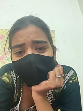 Snapshot of ks536191 chatting on December 3, 4:53 am ks536191 online show from December 3, 4:53 am