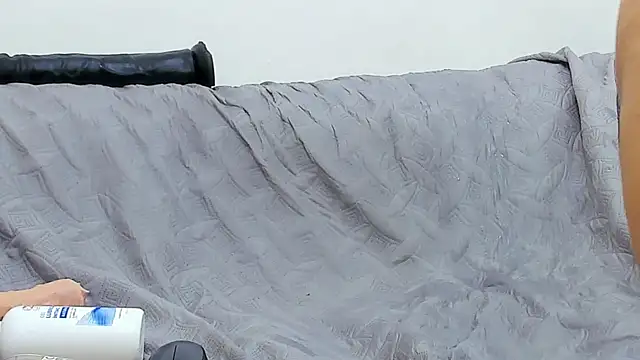 kira mz online show from March 14, 6:07 pm