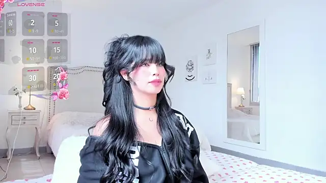 Snapshot of HannaKim chatting on November 14, 5:22 pm HannaKim online show from November 14, 5:22 pm