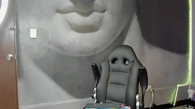 bradley smith online show from February 2, 7:30 am