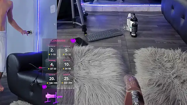 Snapshot of Belami_blake_ chatting on November 19, 4:23 am Belami blake online show from November 19, 4:23 am