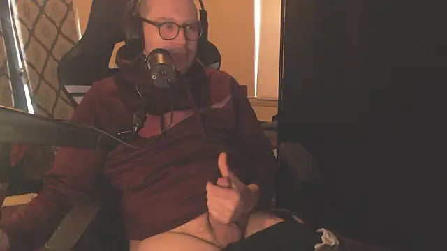 chicostick413 online show from January 15, 2:54 pm