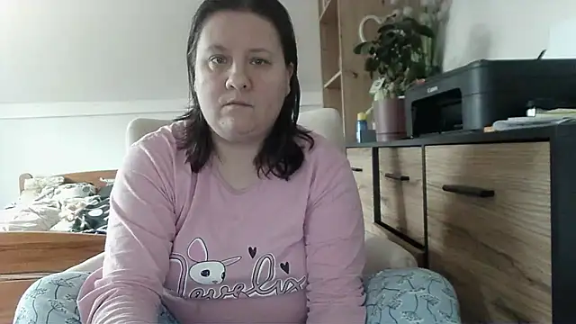 Snapshot of ReifeVenna chatting on November 15, 8:11 am ReifeVenna online show from November 15, 8:11 am