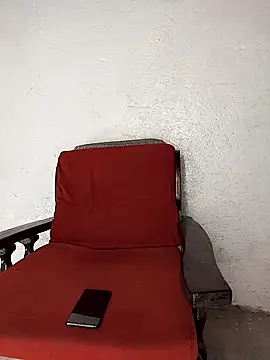 Chocolate factory man online show from January 9, 7:59 pm