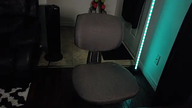 Thekodyy online show from November 21, 1:15 am