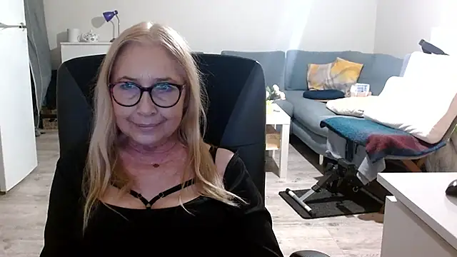 sofia xkiss online show from March 19, 5:39 pm