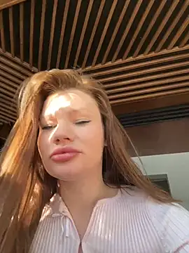 Snapshot of justmila chatting on January 2, 9:22 am justmila online show from January 2, 9:22 am