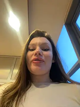 Snapshot of justmila chatting on January 21, 4:05 pm justmila online show from January 21, 4:05 pm