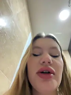 justmila online show from November 1, 10:39 am