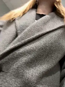 justmila online show from November 7, 11:32 am