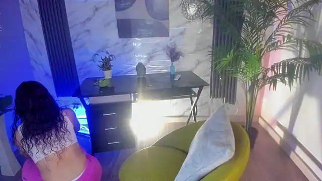 SofiaGomez420 online show from February 6, 6:08 am