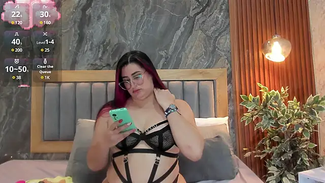 Snapshot of BellaPeers_ chatting on March 13, 2:55 pm BellaPeers online show from March 13, 2:55 pm