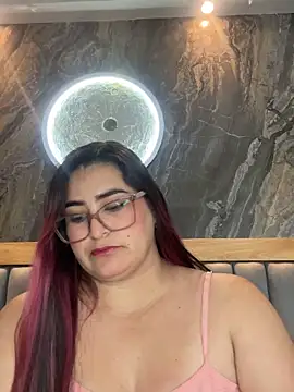 Snapshot of BellaPeers_ chatting on September 27, 12:32 pm BellaPeers online show from September 27, 12:32 pm