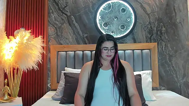 Snapshot of BellaPeers_ chatting on November 14, 12:15 pm BellaPeers online show from November 14, 12:15 pm