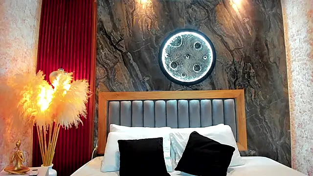 Snapshot of BellaPeers_ chatting on November 30, 12:42 pm BellaPeers online show from November 30, 12:42 pm