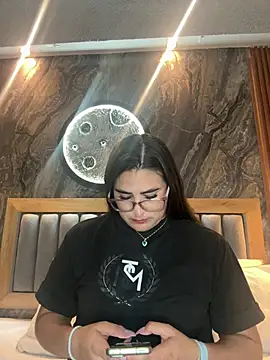 BellaPeers  online show from March 6, 11:28 am