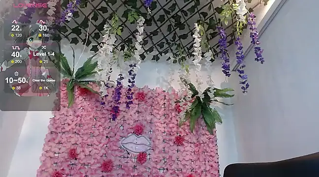 Snapshot of BLONDE_SEXYHOT chatting on March 3, 4:58 am BLONDE SEXYHOT online show from March 3, 4:58 am