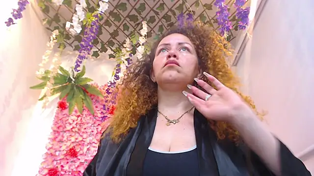 BLONDE SEXYHOT online show from March 15, 12:33 pm