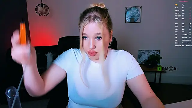 juli kisss online show from January 3, 8:01 pm