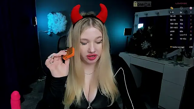 juli kisss online show from January 15, 4:36 am