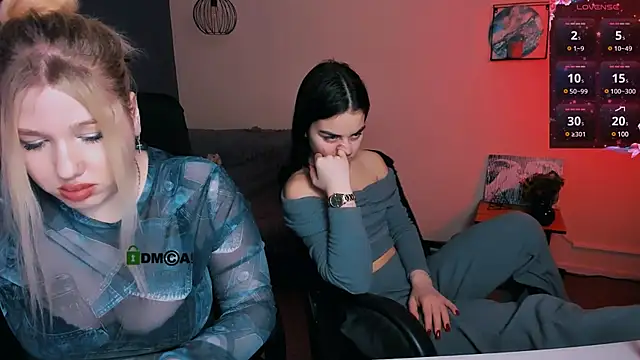 juli kisss online show from January 29, 1:58 am