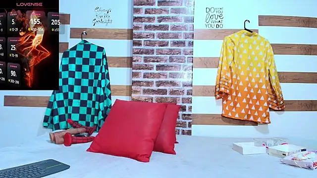 Snapshot of sofia_fer chatting on November 15, 2:31 am sofia fer online show from November 15, 2:31 am