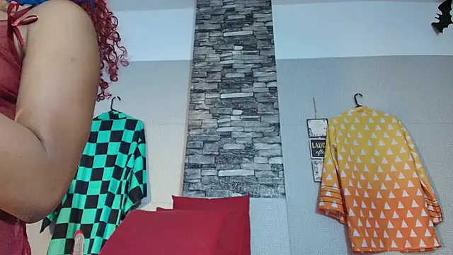 Snapshot of sofia_fer chatting on January 16, 2:37 am sofia fer online show from January 16, 2:37 am