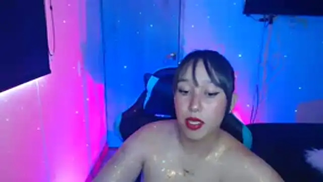 Skarlet Adams28 online show from March 31, 7:36 pm