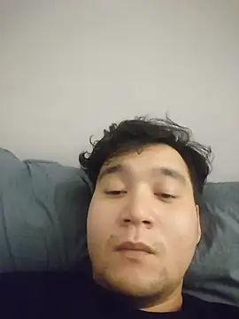 Snapshot of lonelyboyp chatting on November 15, 7:10 pm lonelyboyp online show from November 15, 7:10 pm