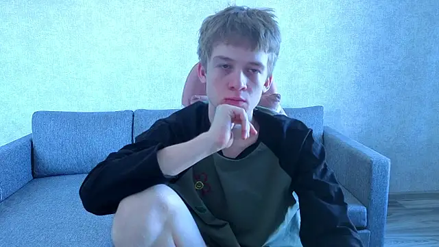 sweetserenity5 online show from March 25, 6:41 am