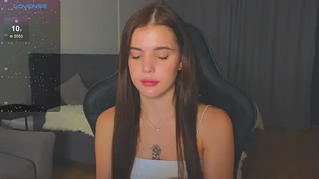Snapshot of adrianawow1 chatting on September 24, 11:08 pm adrianawow1 online show from September 24, 11:08 pm