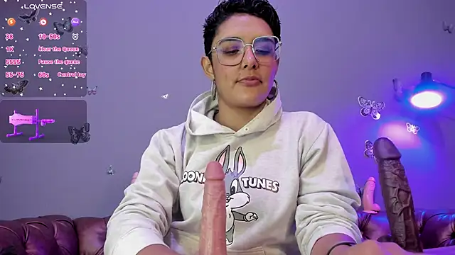 Kaira mosse online show from January 31, 11:35 am