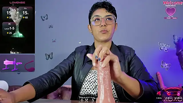 Kaira mosse online show from February 16, 10:43 am