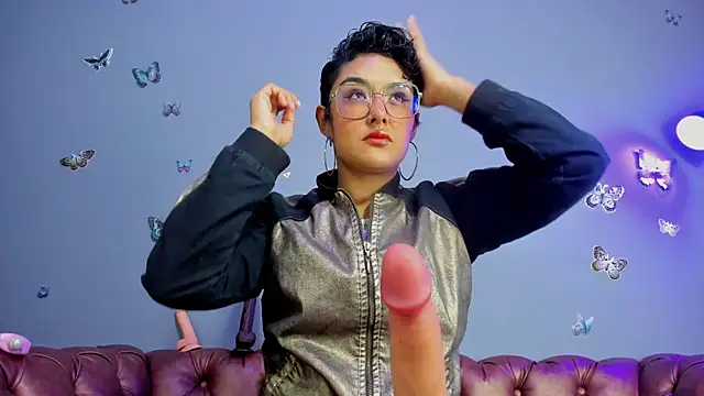 Kaira mosse online show from March 14, 12:18 pm