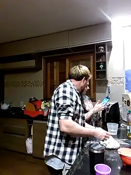 Snapshot of CoelhinhaGostosa chatting on March 10, 3:34 am CoelhinhaGostosa online show from March 10, 3:34 am