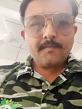 Akhil3290 online show from January 18, 6:34 am