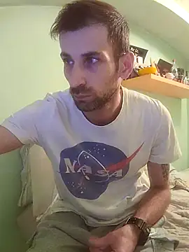 Snapshot of Davlupweed93 chatting on October 25, 1:40 pm Davlupweed93 online show from October 25, 1:40 pm