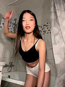 Snapshot of DesiredHoney chatting on December 1, 6:30 pm DesiredHoney online show from December 1, 6:30 pm