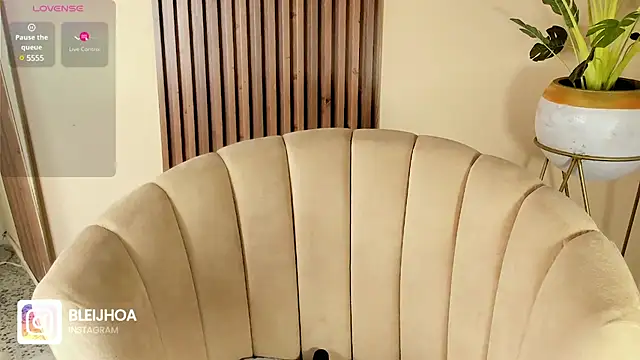 kenayfox online show from January 17, 5:32 am