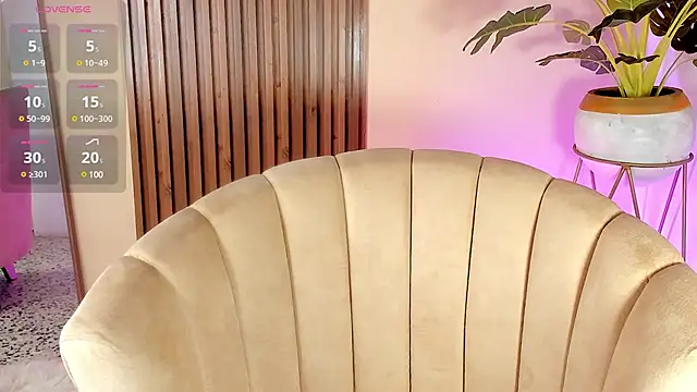 kenayfox online show from February 25, 5:30 am