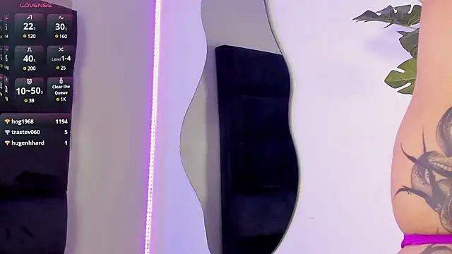 kenayfox online show from March 14, 10:50 am