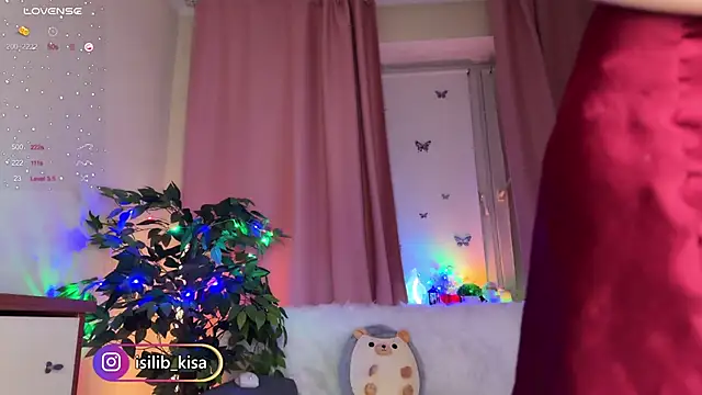 -Lisa Kisa- online show from December 28, 5:35 pm